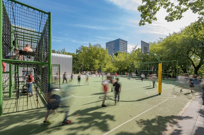 Primary School Sewanstraße, Berlin 11