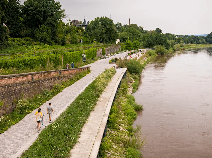 Weser promenade Höxter 3