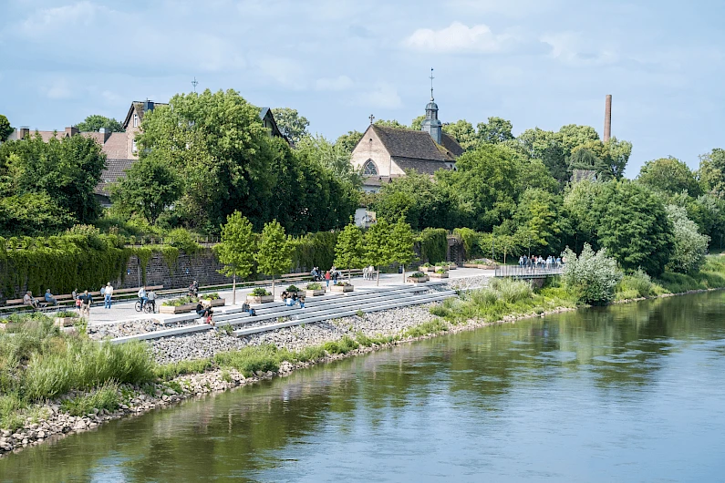 Weser promenade Höxter 6