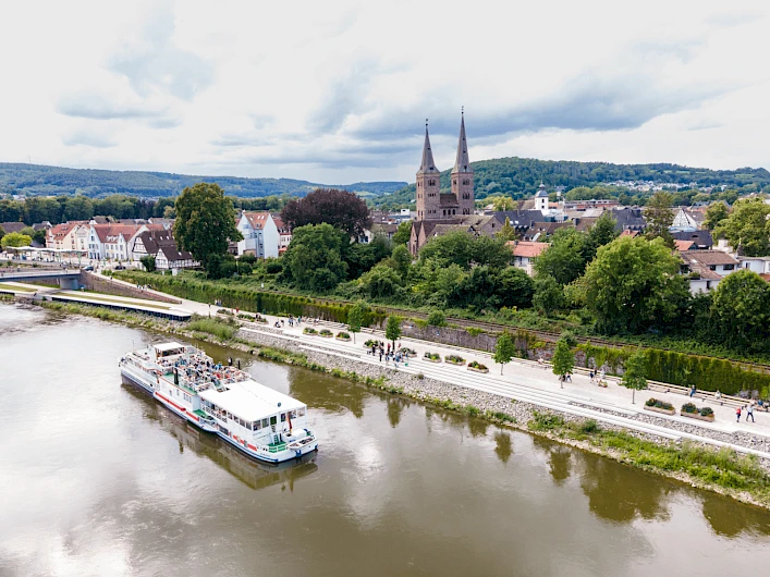 Weser promenade Höxter 7